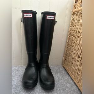 Hunter Women’s Original Tall Rubber Boots